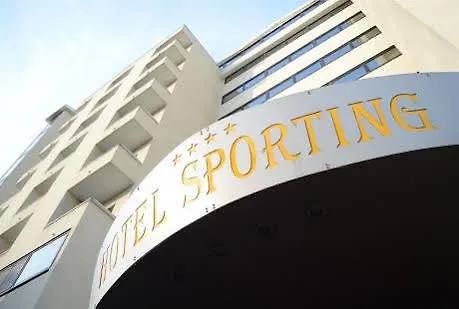 Hotel Sporting カットーリカ